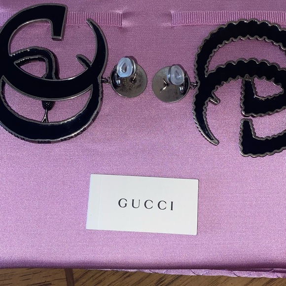 New Gucci Large Clip Earrings - Picture 3 of 7